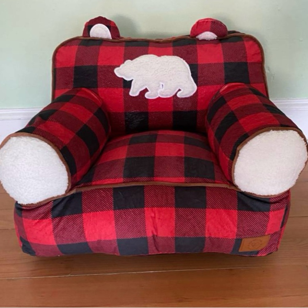 NWT Dearfoams Red Black Plaid Kids Child Chair Sofa 2ft x 2ft Large Holiday gift